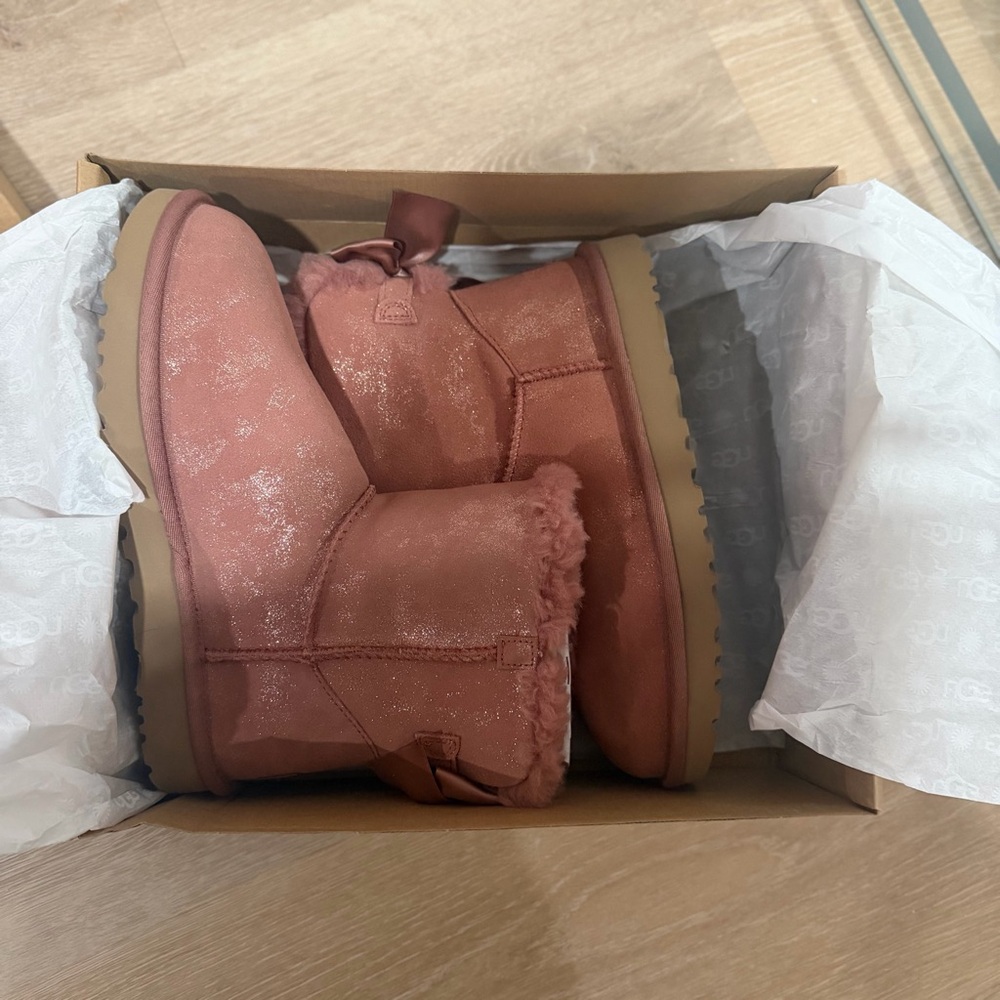 UGG Sparkly Pink boots